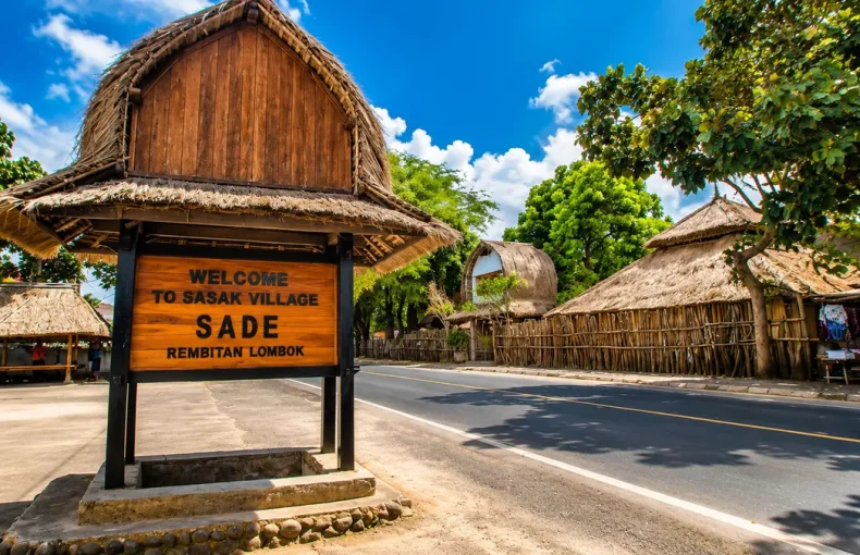 Pray For Desa Adat Sade Lombok